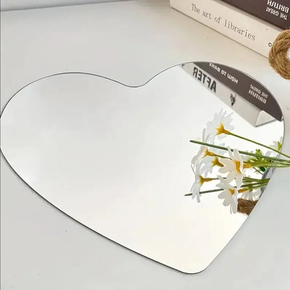 Heart-shaped mirror